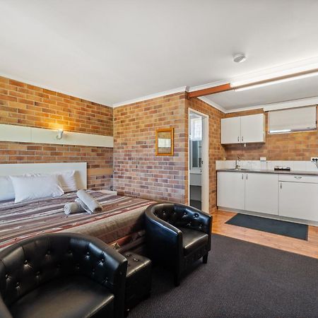 Tally Ho Motor Inn Tenterfield Esterno foto
