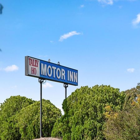 Tally Ho Motor Inn Tenterfield Esterno foto