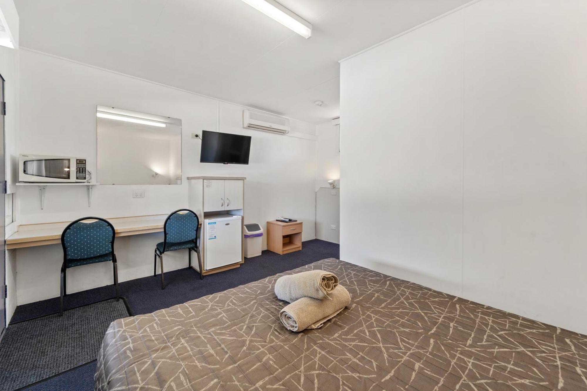 Tally Ho Motor Inn Tenterfield Esterno foto