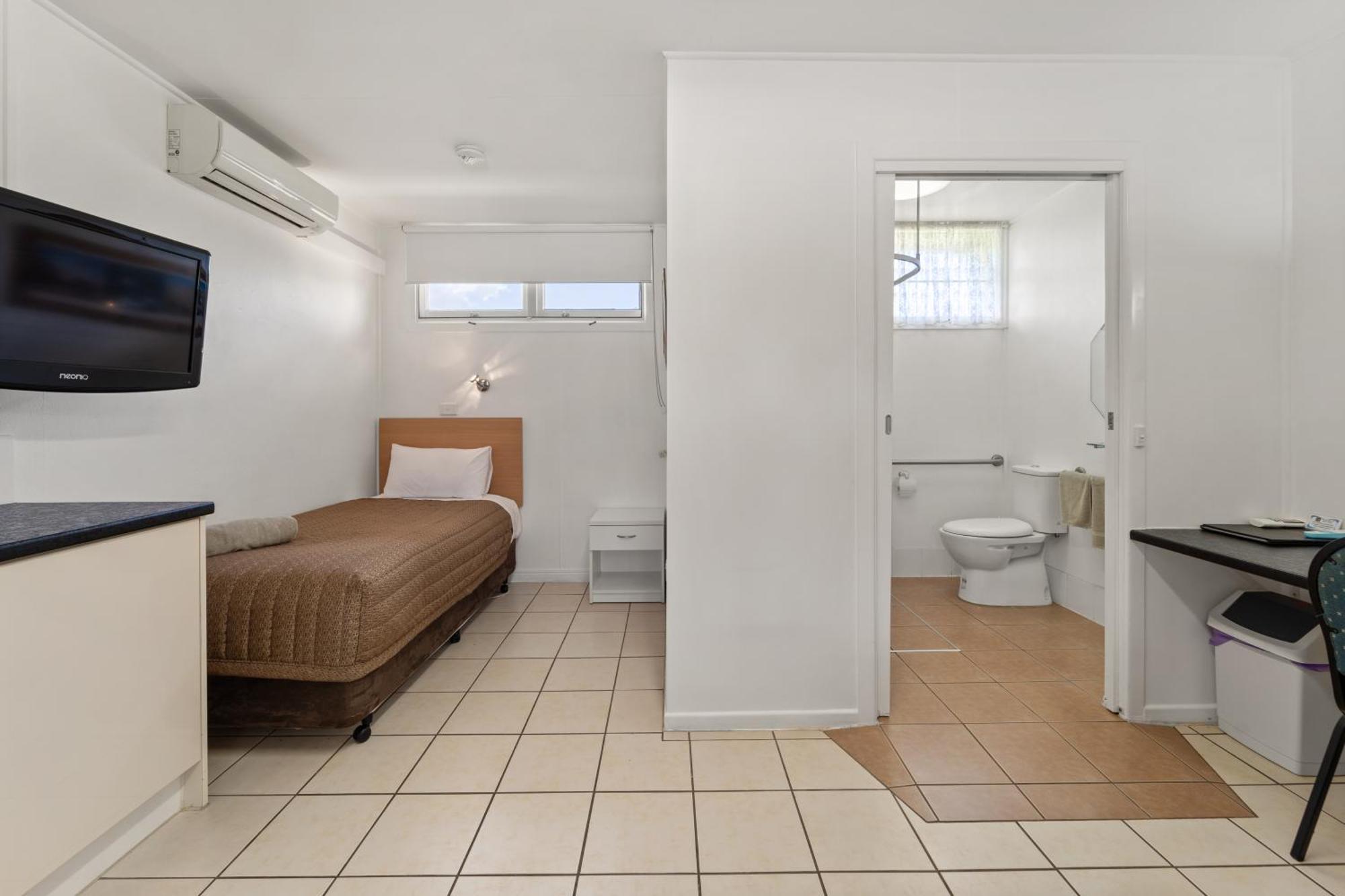 Tally Ho Motor Inn Tenterfield Esterno foto