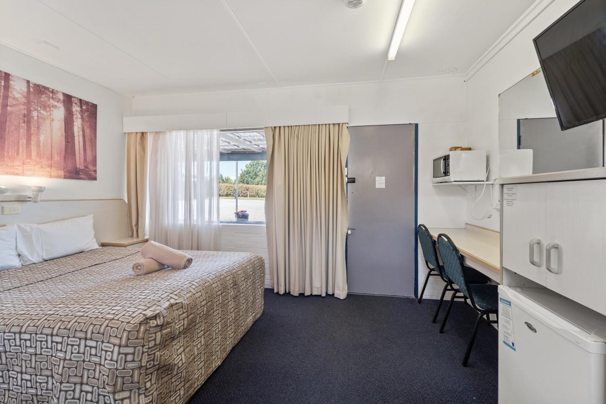 Tally Ho Motor Inn Tenterfield Esterno foto