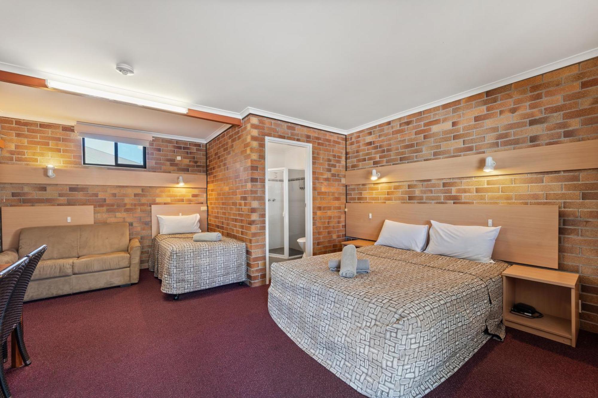 Tally Ho Motor Inn Tenterfield Esterno foto