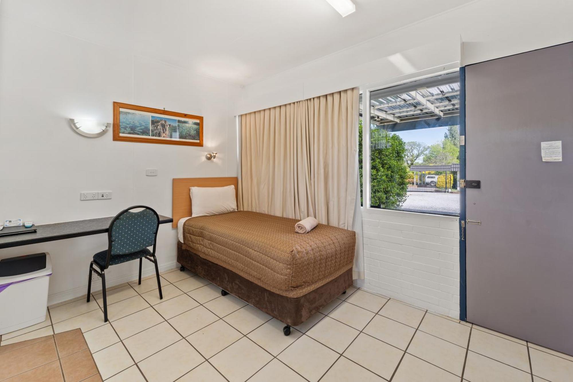 Tally Ho Motor Inn Tenterfield Esterno foto