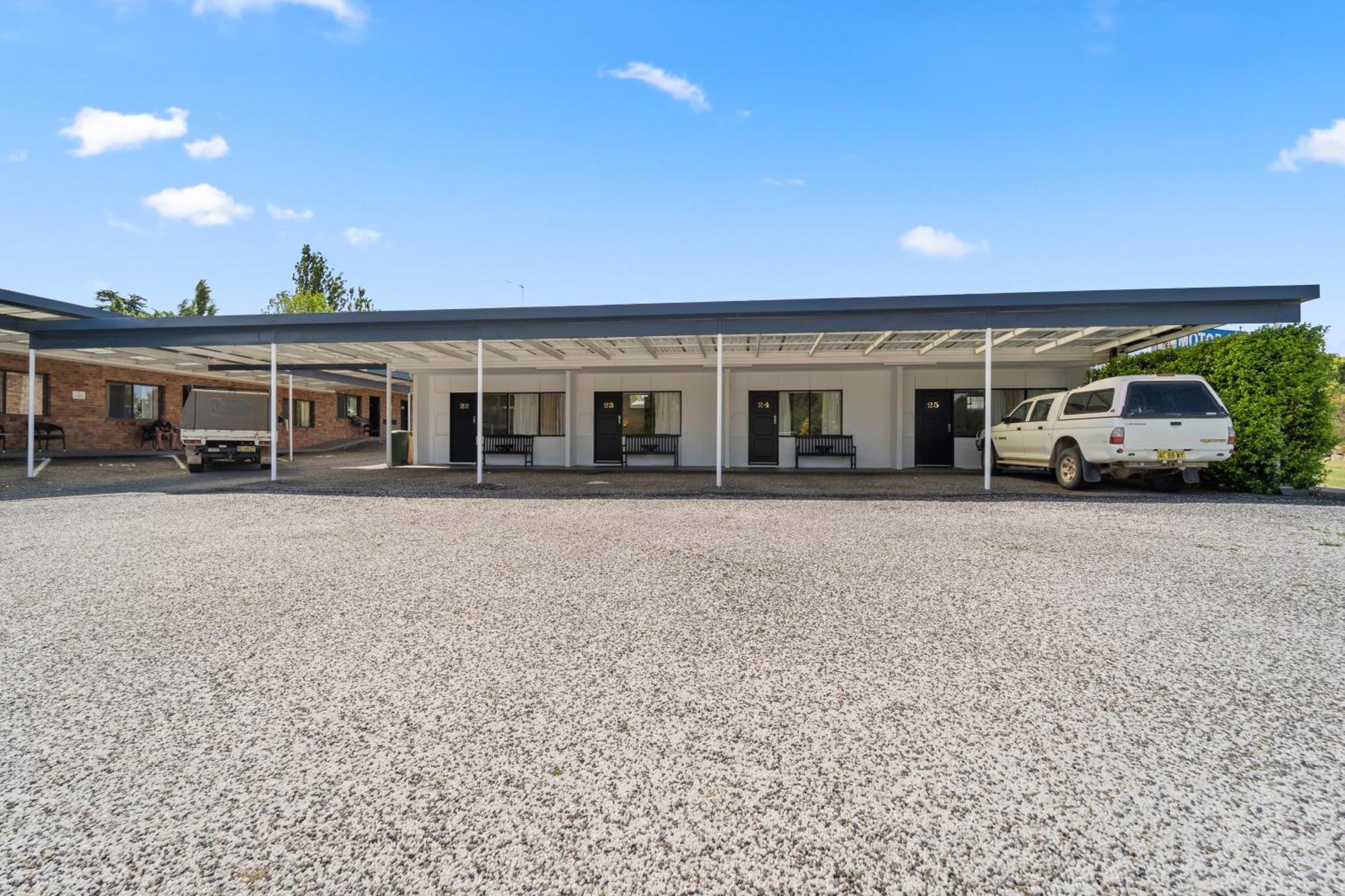 Tally Ho Motor Inn Tenterfield Esterno foto