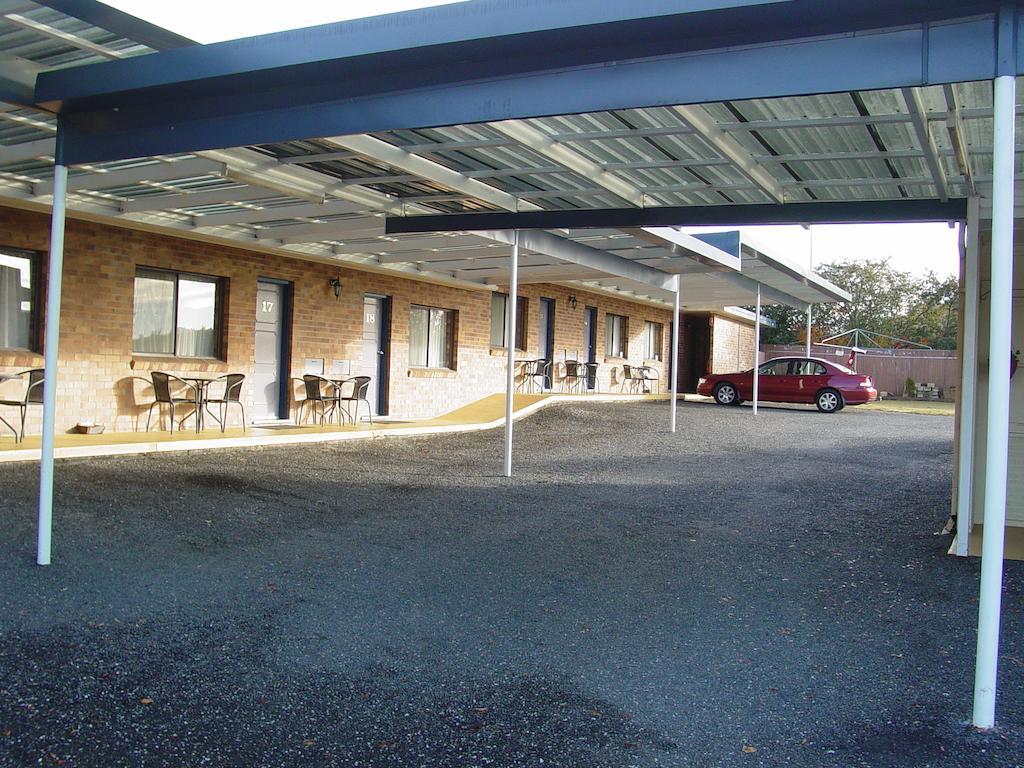 Tally Ho Motor Inn Tenterfield Esterno foto